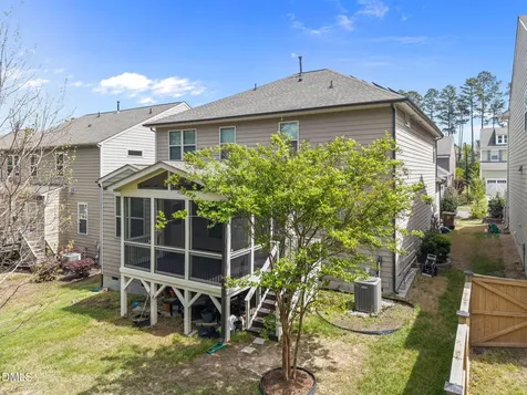 2048 Crampton Grove Way Cary NC 27519