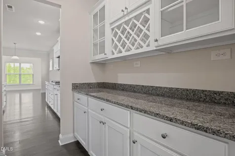 2048 Crampton Grove Way Cary NC 27519
