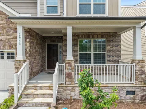 2048 Crampton Grove Way Cary NC 27519