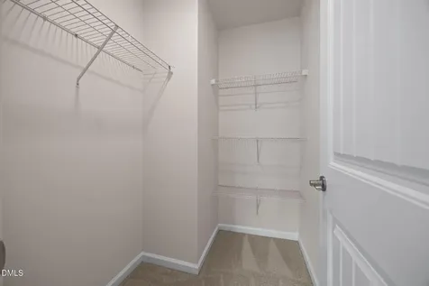 2048 Crampton Grove Way Cary NC 27519