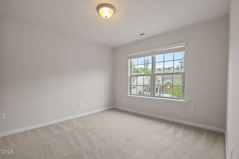 2048 Crampton Grove Way Cary NC 27519
