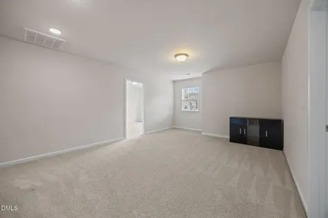 2048 Crampton Grove Way Cary NC 27519