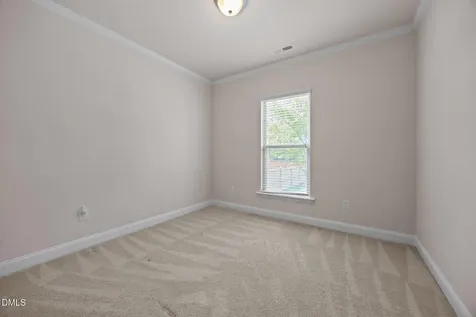 2048 Crampton Grove Way Cary NC 27519