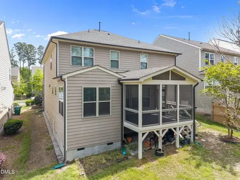 2048 Crampton Grove Way Cary NC 27519