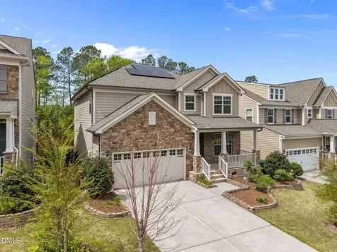 2048 Crampton Grove Way Cary NC 27519