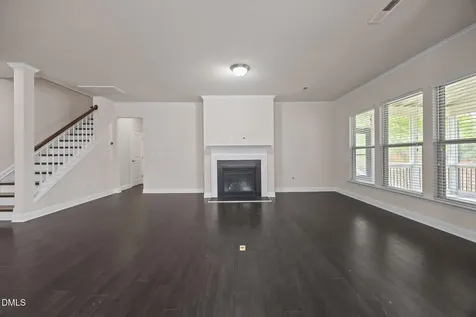 2048 Crampton Grove Way Cary NC 27519