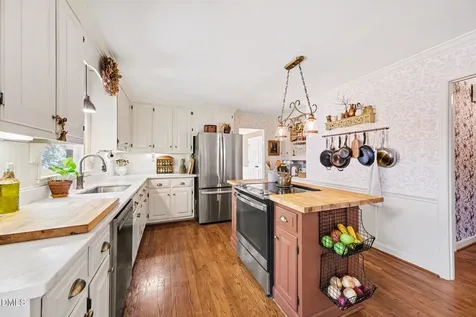 1812 Grande Oaks Road Durham NC 27712