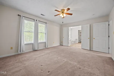 564 Coachman Way Sanford NC 27332