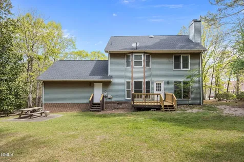 564 Coachman Way Sanford NC 27332