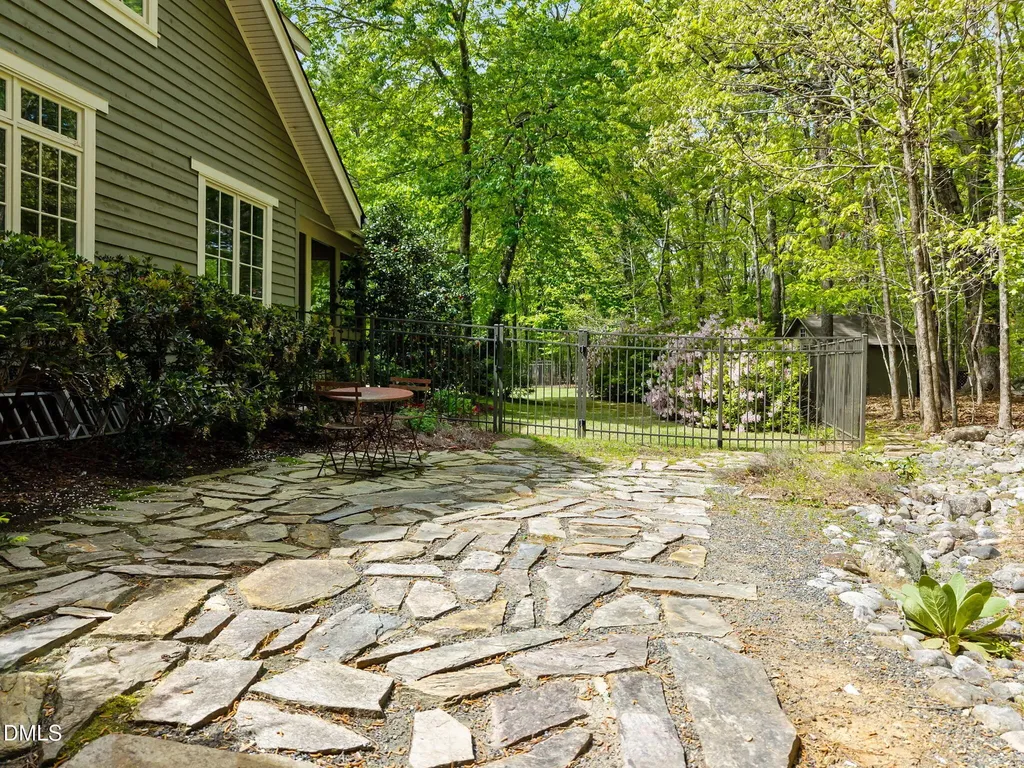 3701 Stonegate Drive Chapel Hill NC 27516
