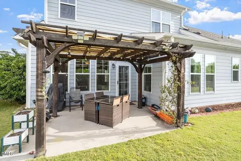 1276 Dairy Glen Drive Fuquay Varina NC 27526