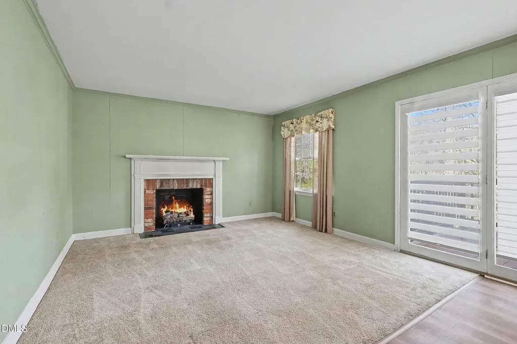 3704 Pembrook Place Raleigh NC 27612