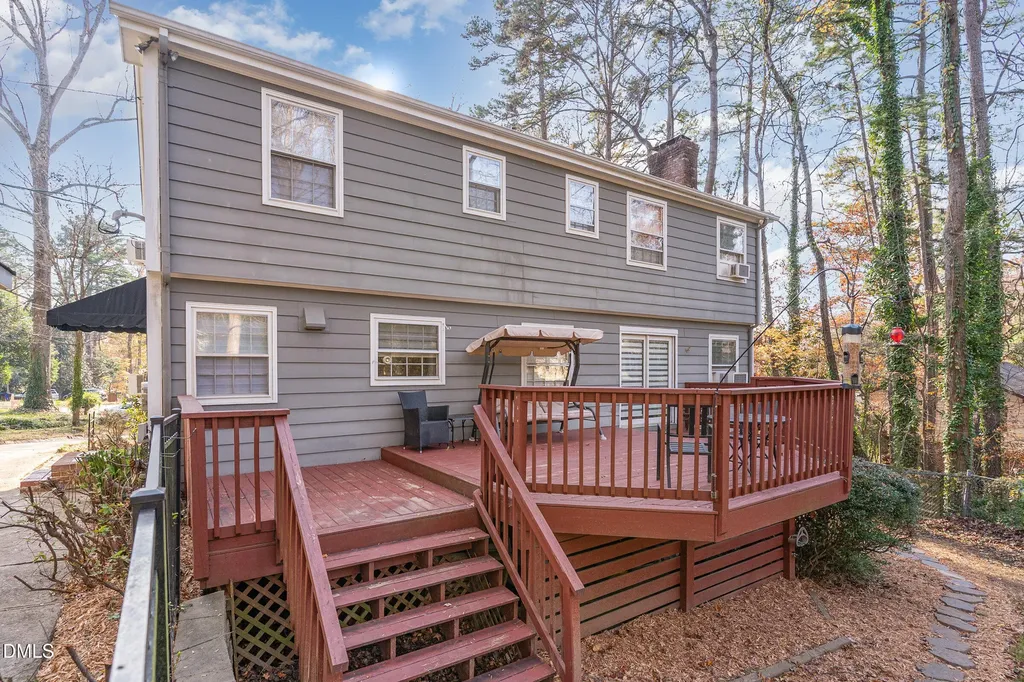 3704 Pembrook Place Raleigh NC 27612