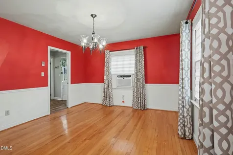 3704 Pembrook Place Raleigh NC 27612