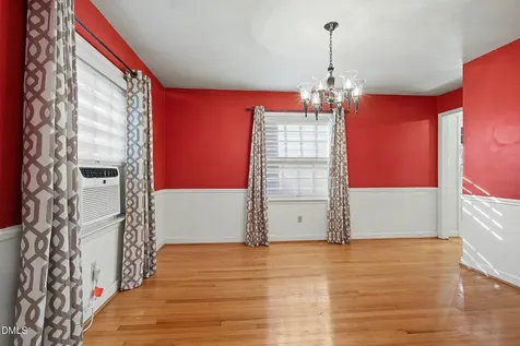 3704 Pembrook Place Raleigh NC 27612