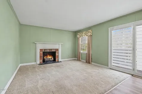 3704 Pembrook Place Raleigh NC 27612