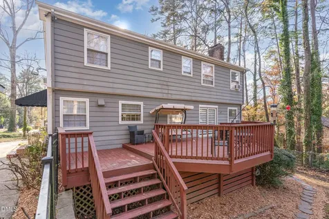3704 Pembrook Place Raleigh NC 27612