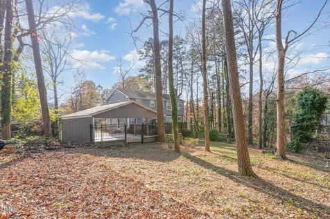 3704 Pembrook Place Raleigh NC 27612