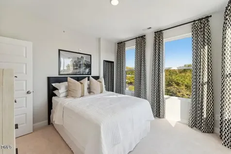 110 Byrum Street Cary NC 27511