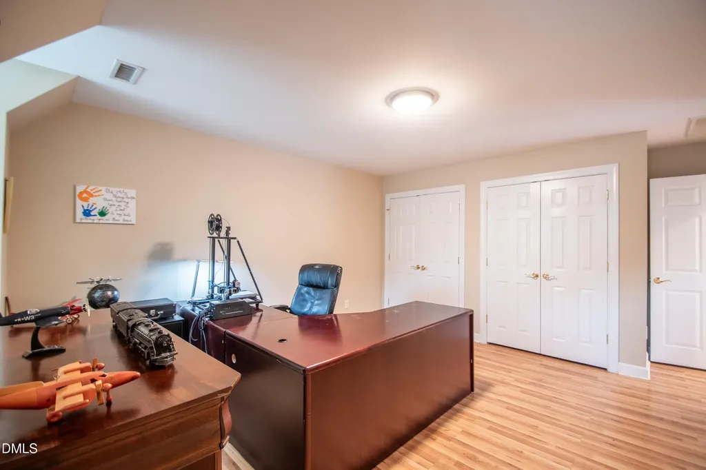 5708 Castlebrook Drive Raleigh NC 27604