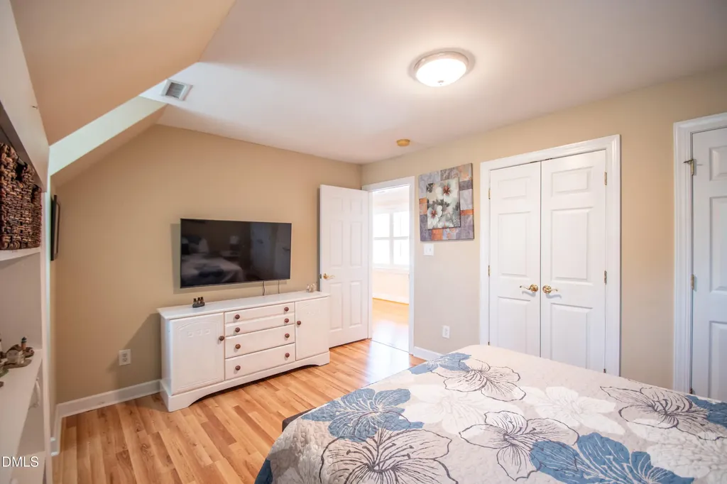 5708 Castlebrook Drive Raleigh NC 27604