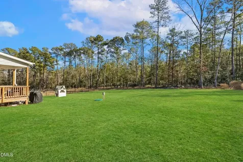 485 Barnes Landing Drive Four Oaks NC 27524