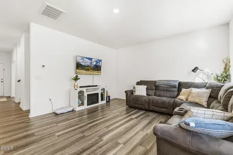 485 Barnes Landing Drive Four Oaks NC 27524