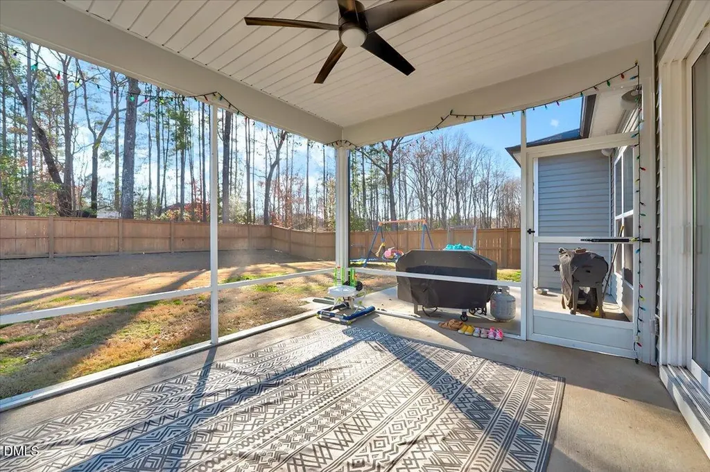 1556 Majors Cup Way Fuquay Varina NC 27526