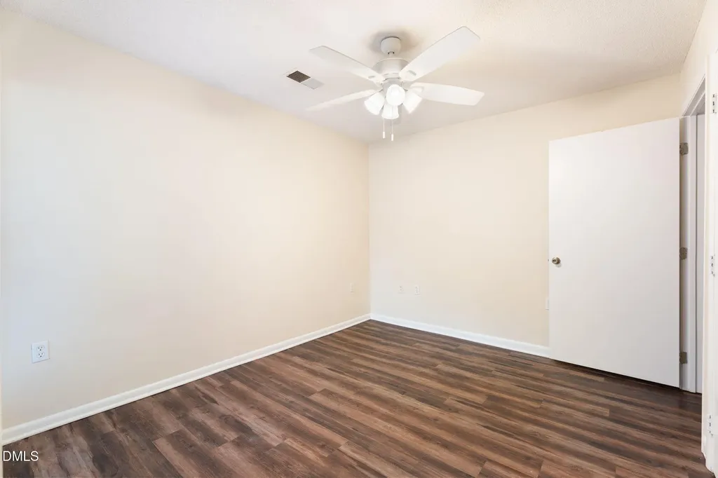 1420 Collegiate Circle Raleigh NC 27606