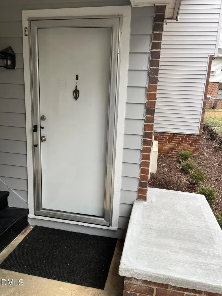 629 Daniels Street Raleigh NC 27605