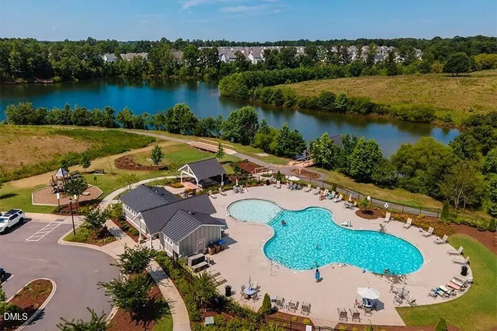 600 Brackenberry Alley Wake Forest NC 27587