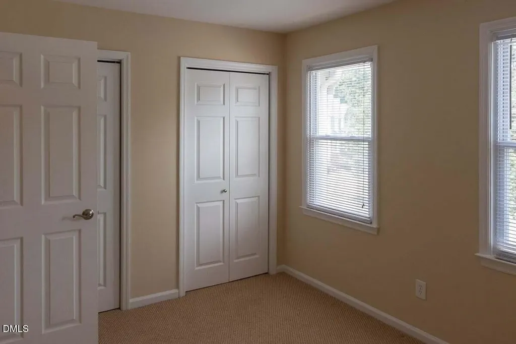 1 Forest Glen Drive Chapel Hill NC 27517