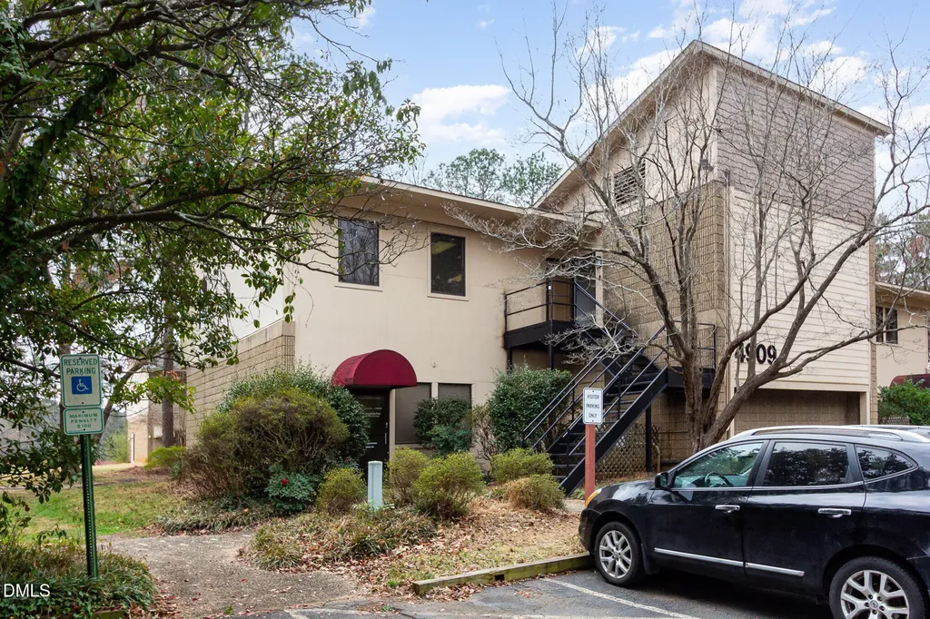 4909 Waters Edge Drive Raleigh NC 27606