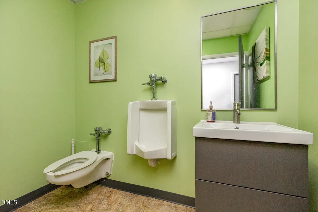 4909 Waters Edge Drive Raleigh NC 27606