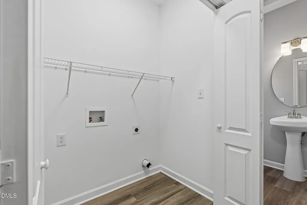 2207 Sunlit Lane Raleigh NC 27604