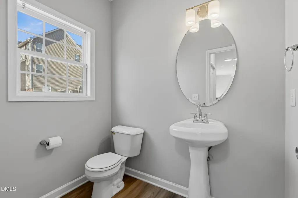 2207 Sunlit Lane Raleigh NC 27604