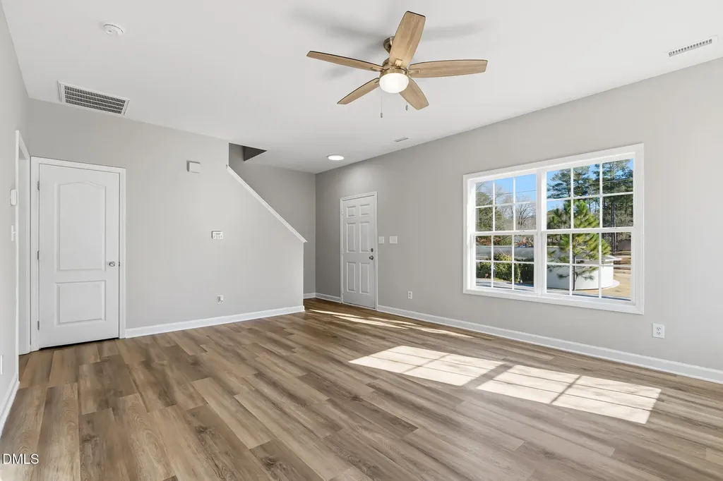 2207 Sunlit Lane Raleigh NC 27604
