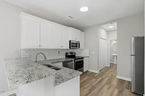 2207 Sunlit Lane Raleigh NC 27604