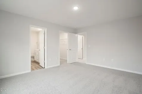 5367 Roshni Terrace Mcleansville NC 27301