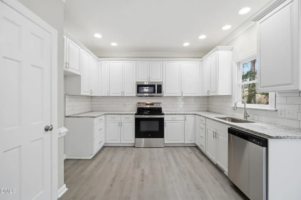 22 Lafoy Drive Clayton NC 27527