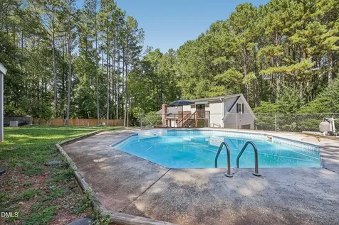 2004 Spring Valley Drive Clayton NC 27520