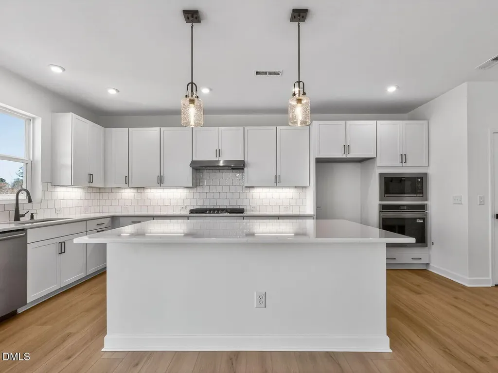 38 Rainbrook Cove Fuquay Varina NC 27526