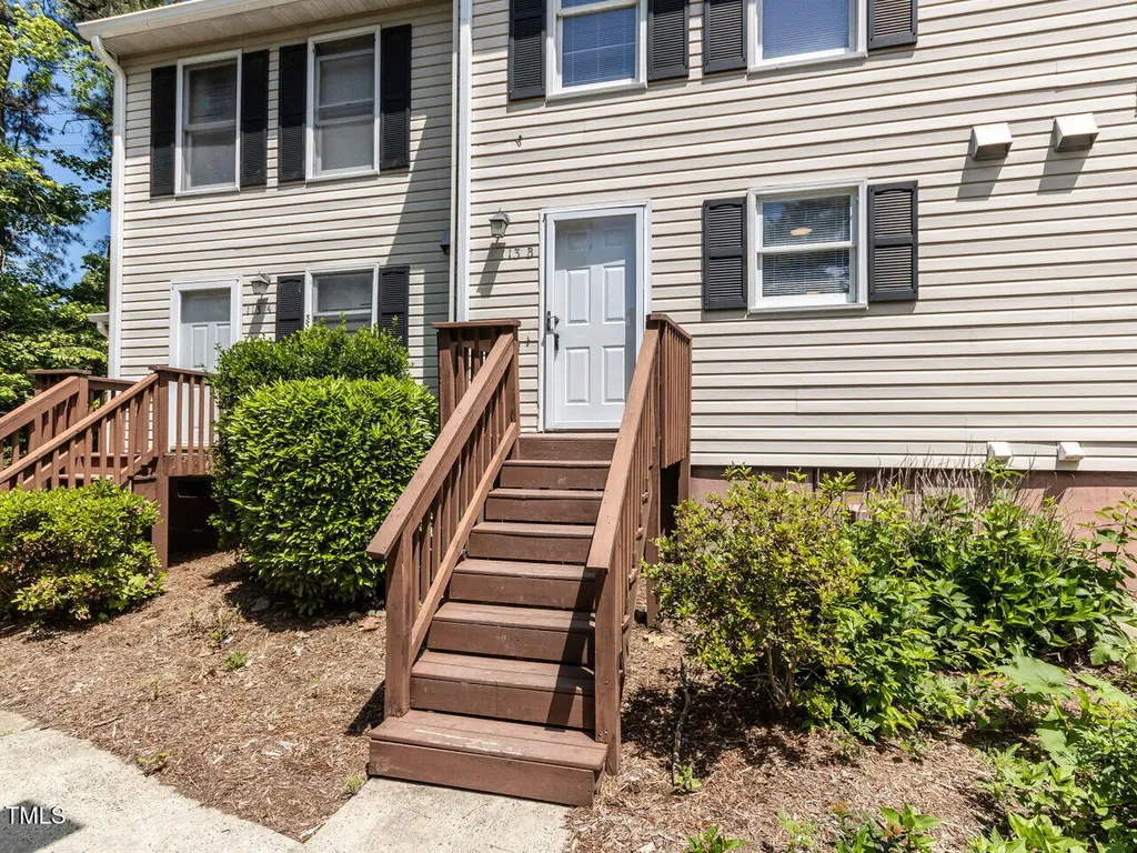 113 Weatherstone Drive Chapel Hill NC 27514