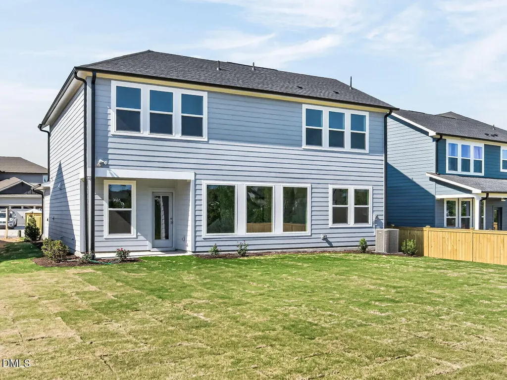 22 Rainbrook Cove Fuquay Varina NC 27526