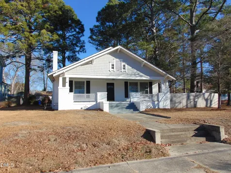 112 E Washington Street Nashville NC 27856
