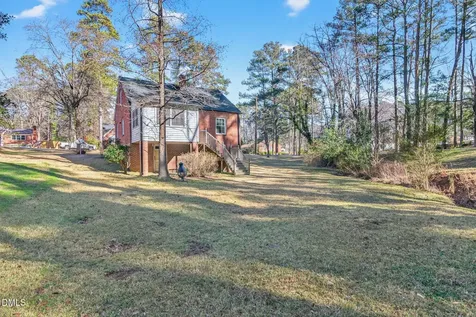 319 Park Avenue Sanford NC 27330