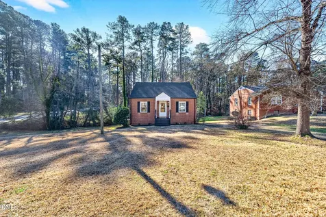 319 Park Avenue Sanford NC 27330