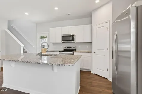 25 Stout Landing Dunn NC 28334