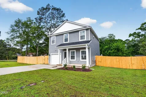 25 Stout Landing Dunn NC 28334