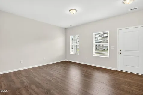 25 Stout Landing Dunn NC 28334